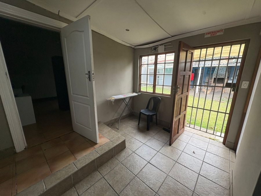 10 Bedroom Property for Sale in Quigney Eastern Cape